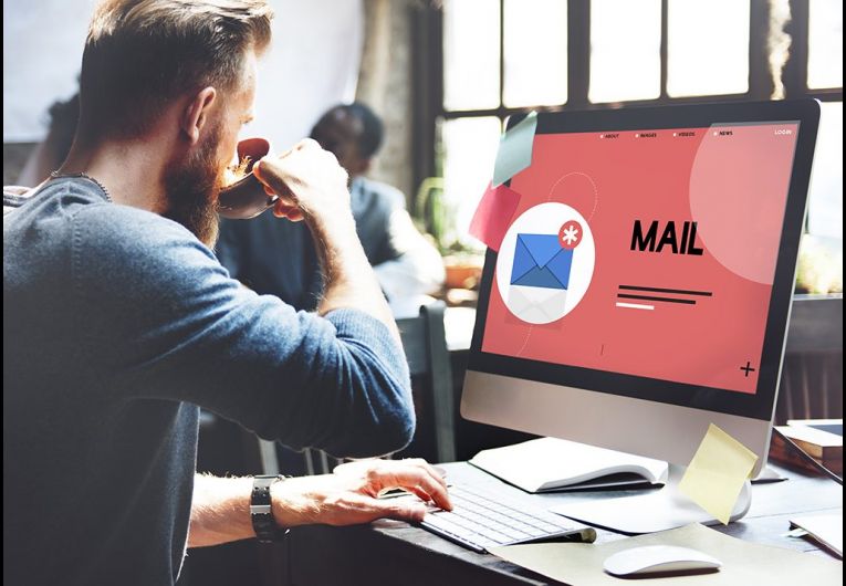 30 Email Sign Offs That Get Attention