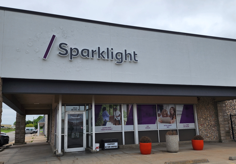 Picture of local Sparklight Internet provider office in Emporia, Kansas